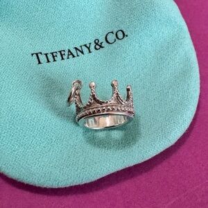 👑 Tiffany & Co. Sterling Silver Crown Charm – Excellent Condition